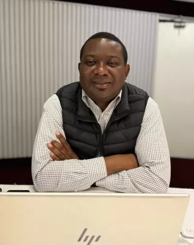 Mark Handrea Njovo Photo