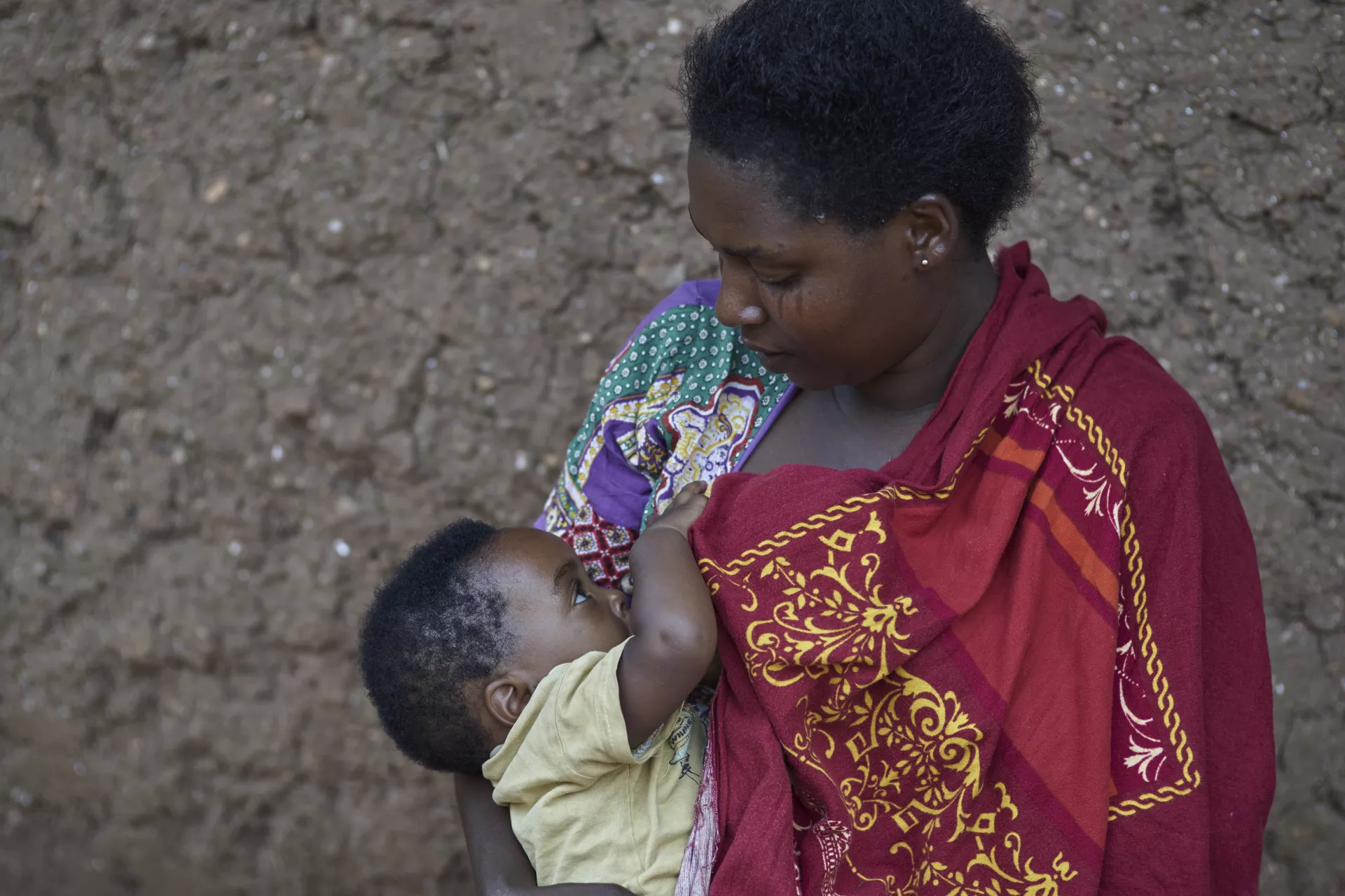 Breastfeeding and early childhood development