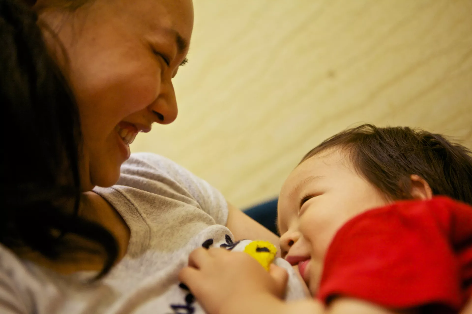 Strengthening regulations on breastmilk substitutes marketing